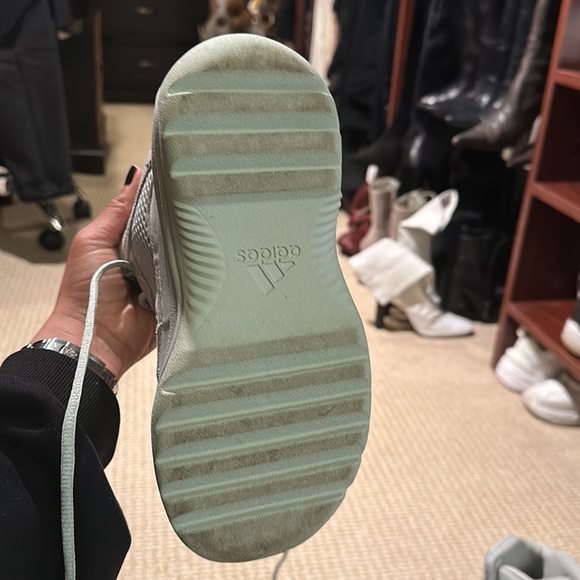 Yeezy desert boot salt - Picture 2 of 7